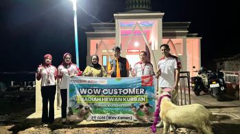 TDM Way Kanan Serahkan Hewan Qurban kepada Konsumen RO dalam Program WOW Customer 2026
